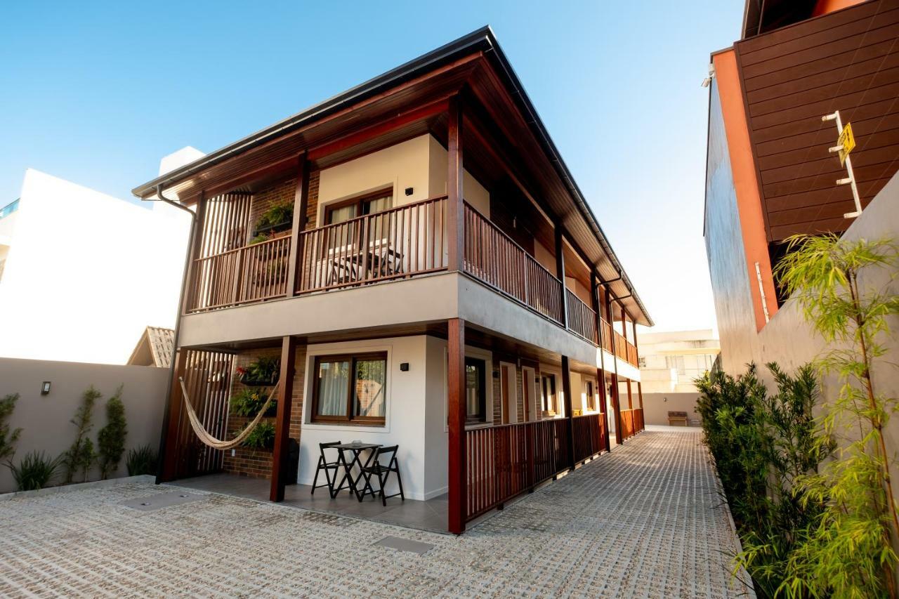 Banzai Brava Suites Itajai Exterior photo